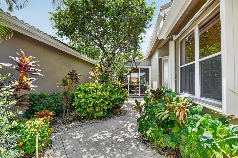 4758 CARLTON GOLF DRIVE Lake Worth, FL 33449