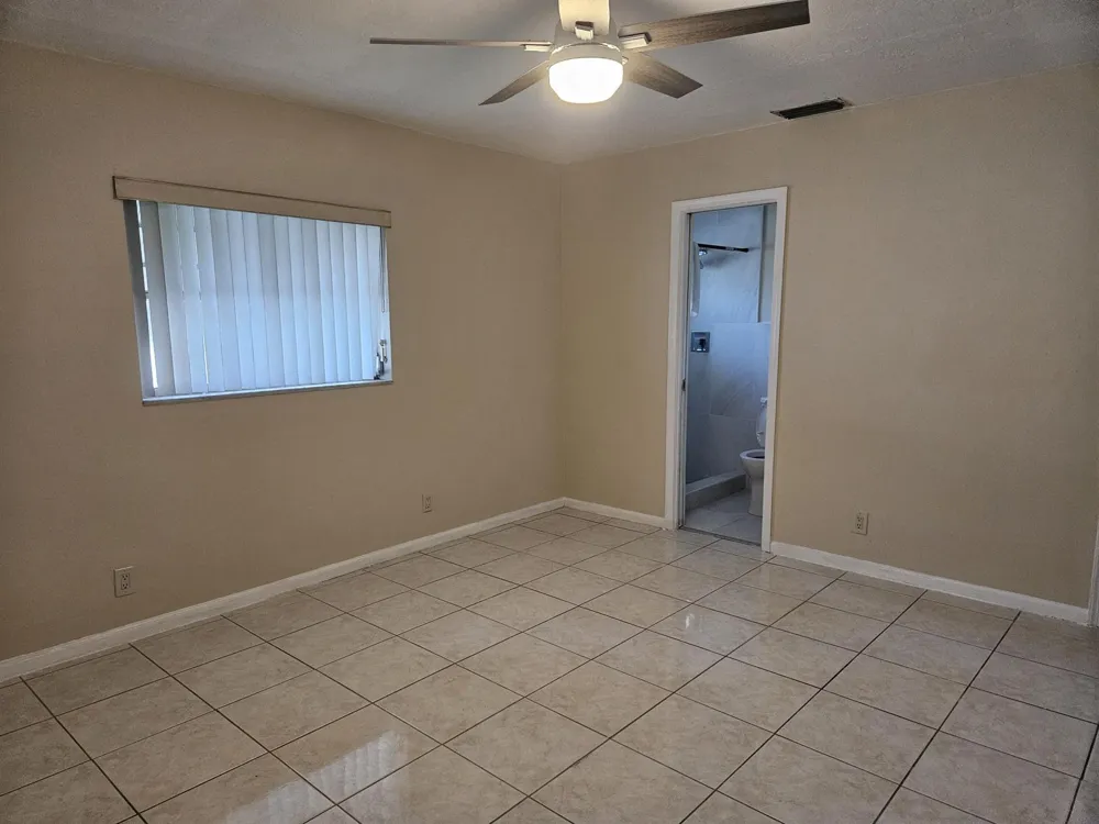 7910 NW 70th Court Tamarac, FL 33321