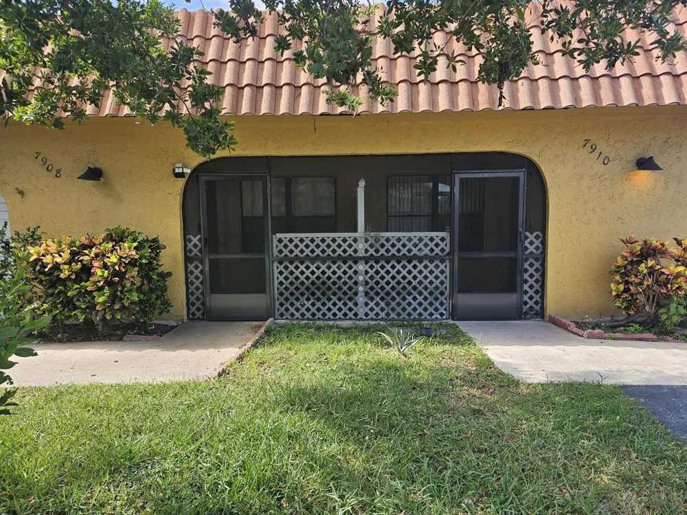 7910 NW 70th Court Tamarac, FL 33321