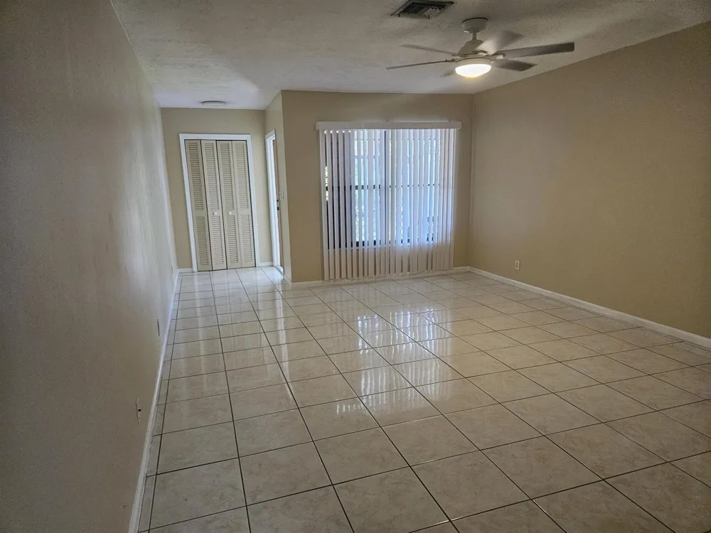 7910 NW 70th Court Tamarac, FL 33321