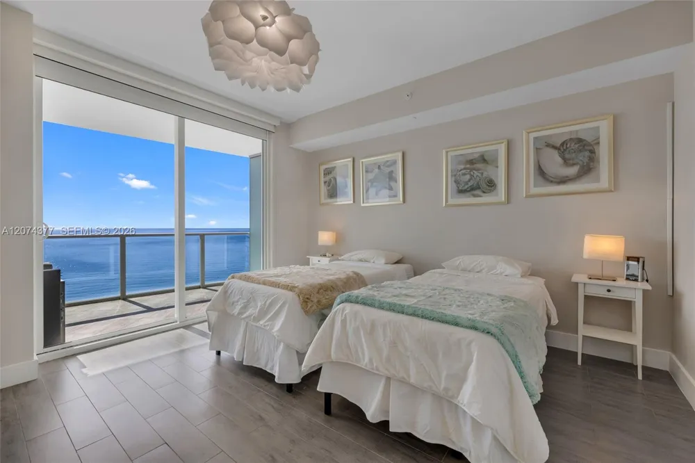 Address Not Shown Hollywood, FL 33019
