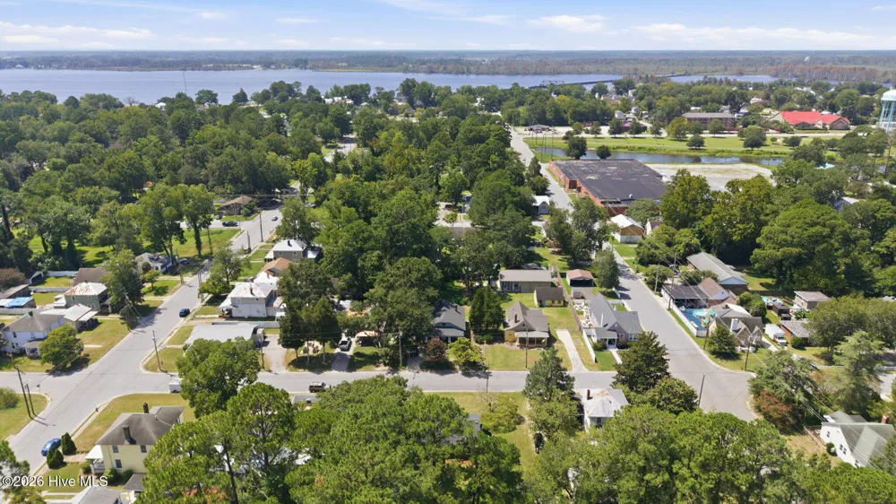 614 E 6th Street Washington, NC 27889