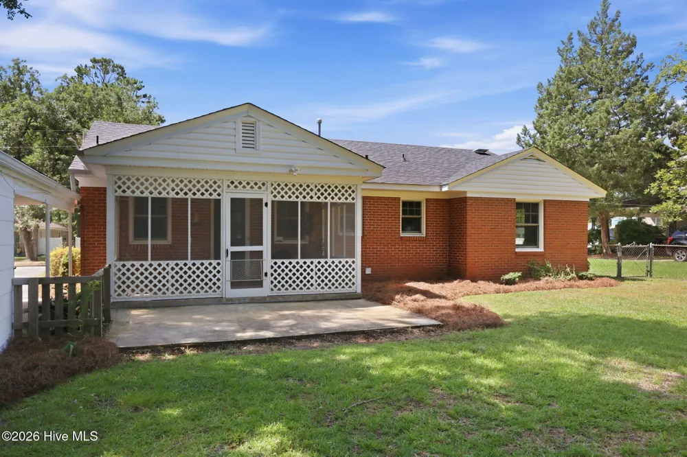 614 E 6th Street Washington, NC 27889