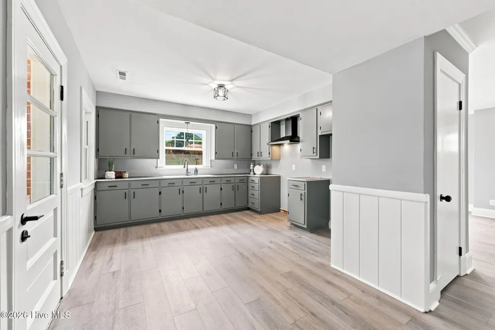 614 E 6th Street Washington, NC 27889