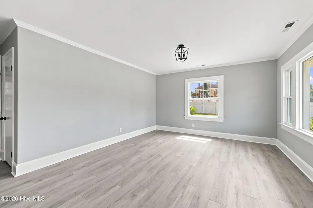 614 E 6th Street Washington, NC 27889