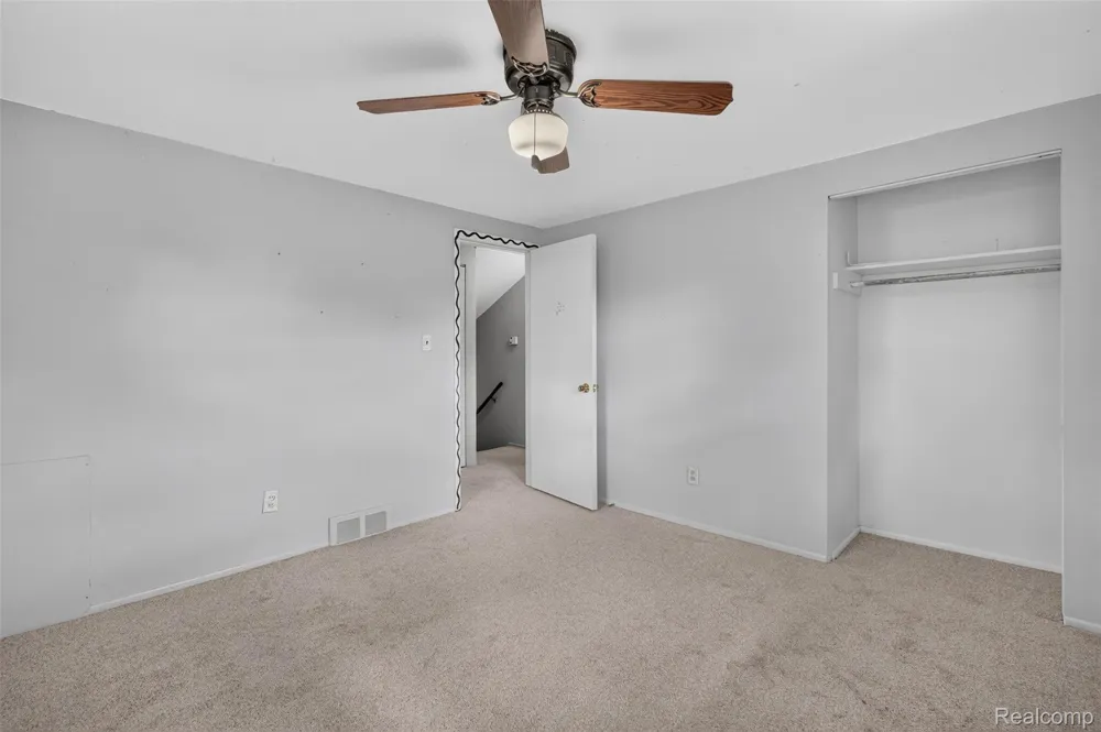 14771 Park Street Livonia City, MI 48154