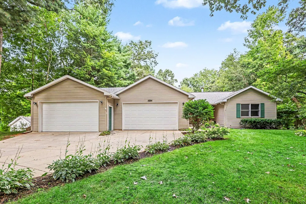 13271 Twin Creek Lane NE Oakfield Township, MI 48838