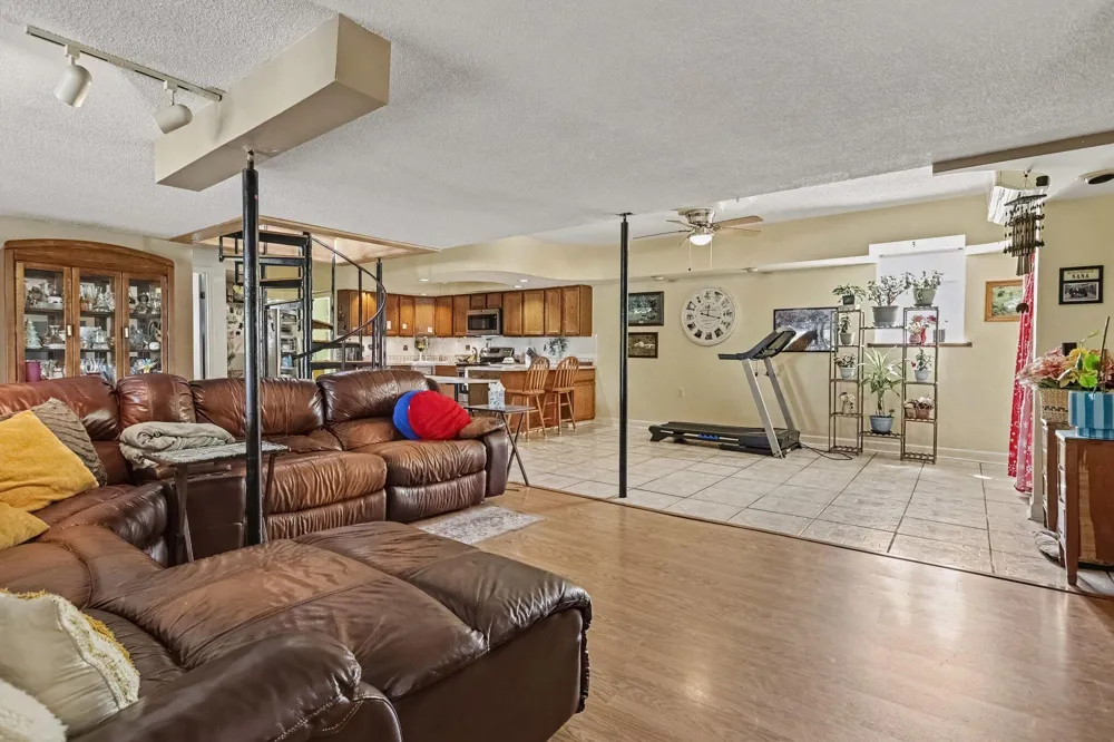 6793 Carmody Road Coloma Charter Township, MI 49038
