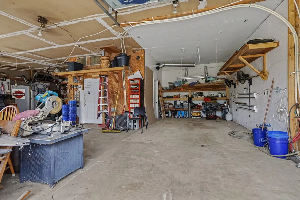 6793 Carmody Road Coloma Charter Township, MI 49038