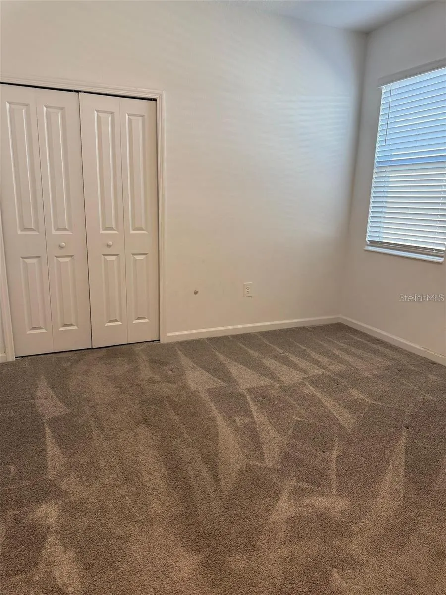 3999 AMBROSE AVENUE #B Kissimmee, FL 34746