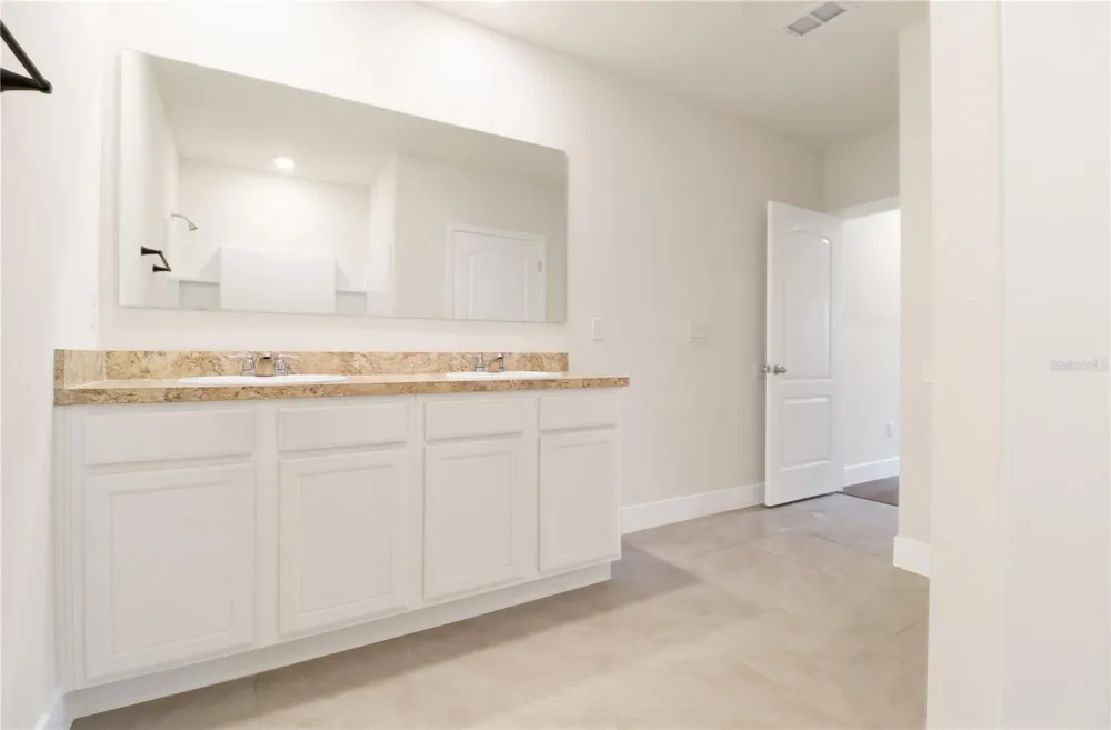 1274 IGUANA LOOP Davenport, FL 33897