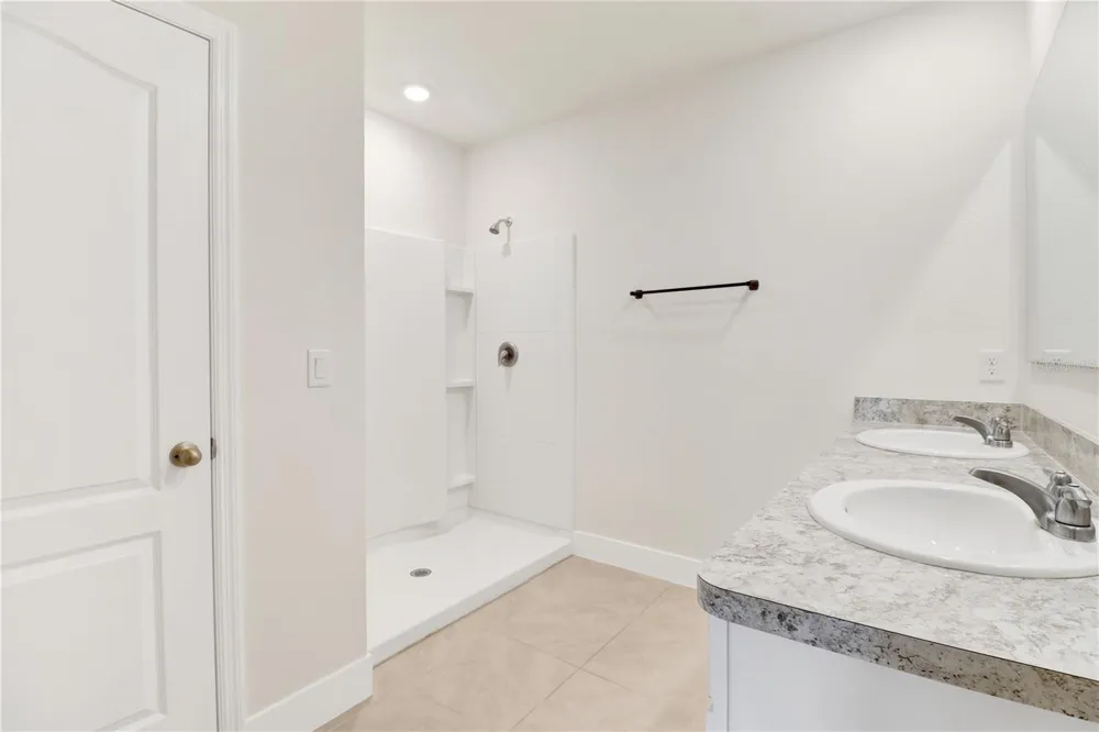 1274 IGUANA LOOP Davenport, FL 33897