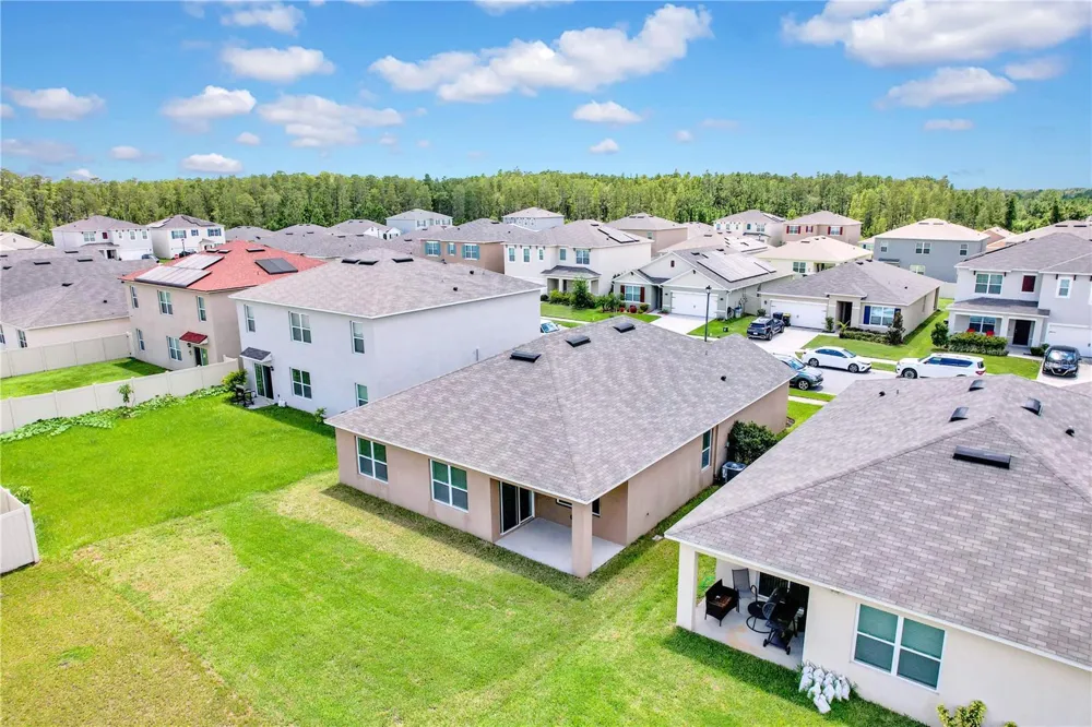 1274 IGUANA LOOP Davenport, FL 33897