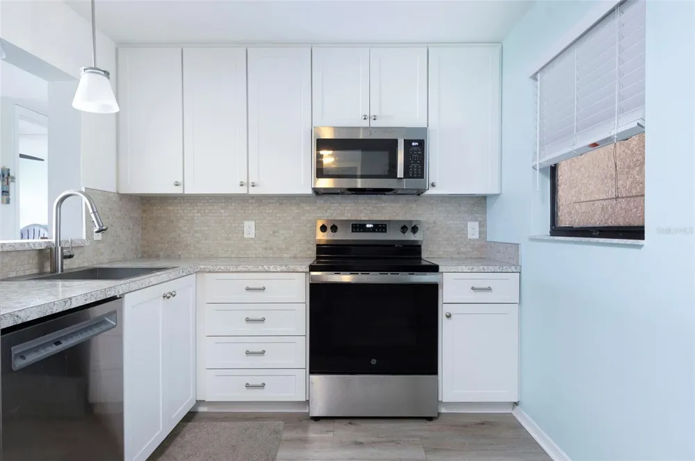 7903 SAILBOAT KEY BOULEVARD S #102 South Pasadena, FL 33707