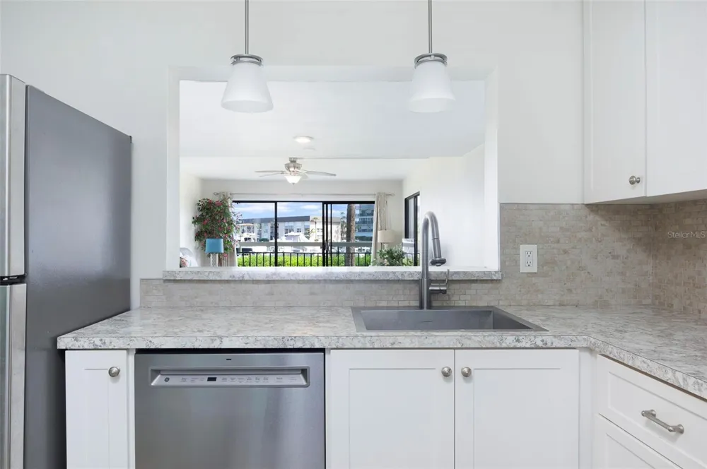 7903 SAILBOAT KEY BOULEVARD S #102 South Pasadena, FL 33707