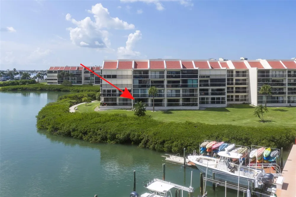 7903 SAILBOAT KEY BOULEVARD S #102 South Pasadena, FL 33707