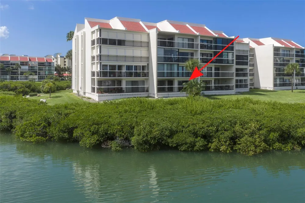 7903 SAILBOAT KEY BOULEVARD S #102 South Pasadena, FL 33707