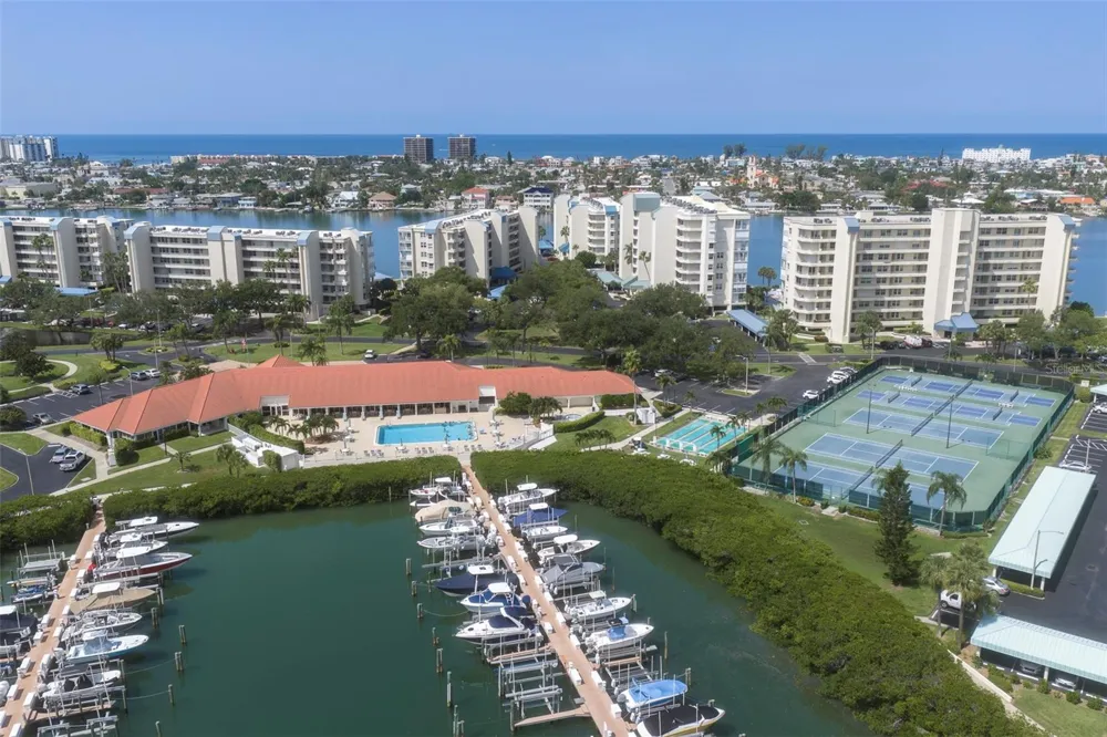 7903 SAILBOAT KEY BOULEVARD S #102 South Pasadena, FL 33707
