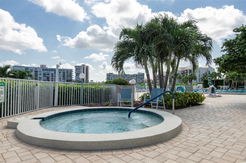 7903 SAILBOAT KEY BOULEVARD S #102 South Pasadena, FL 33707