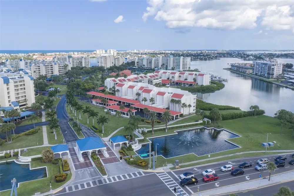 7903 SAILBOAT KEY BOULEVARD S #102 South Pasadena, FL 33707