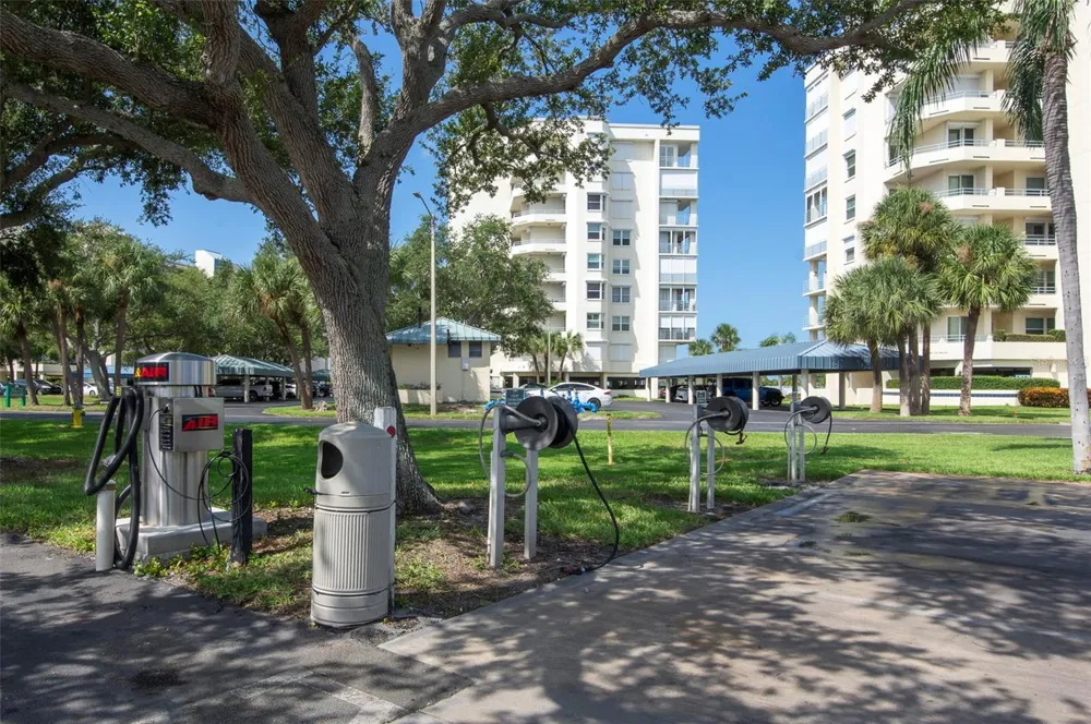 7903 SAILBOAT KEY BOULEVARD S #102 South Pasadena, FL 33707