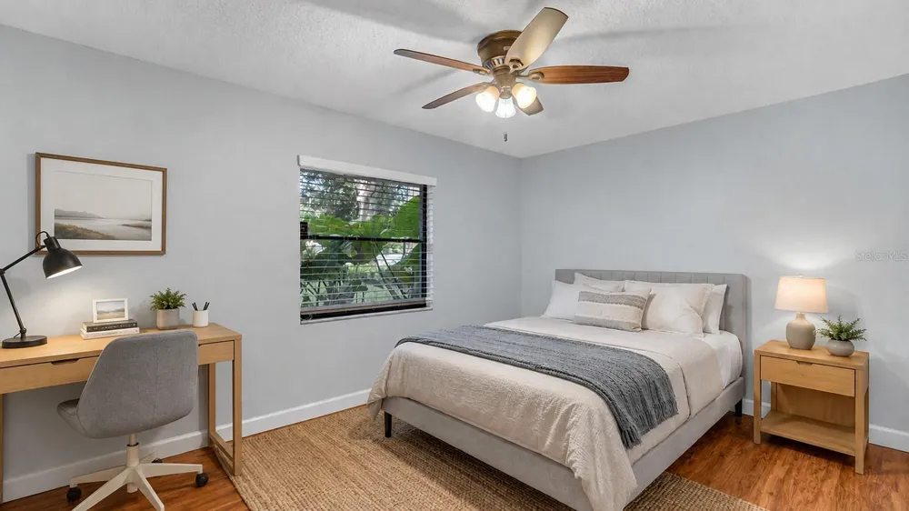 837 TOWERING OAK WAY Apopka, FL 32712