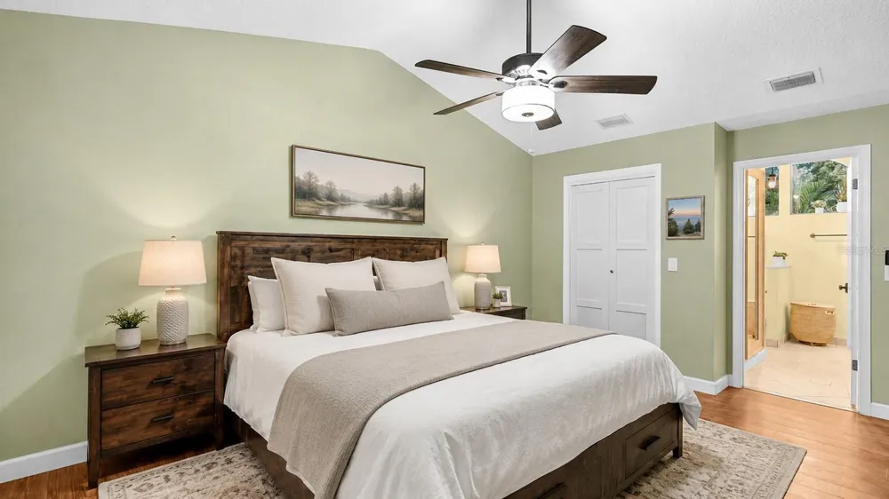 837 TOWERING OAK WAY Apopka, FL 32712