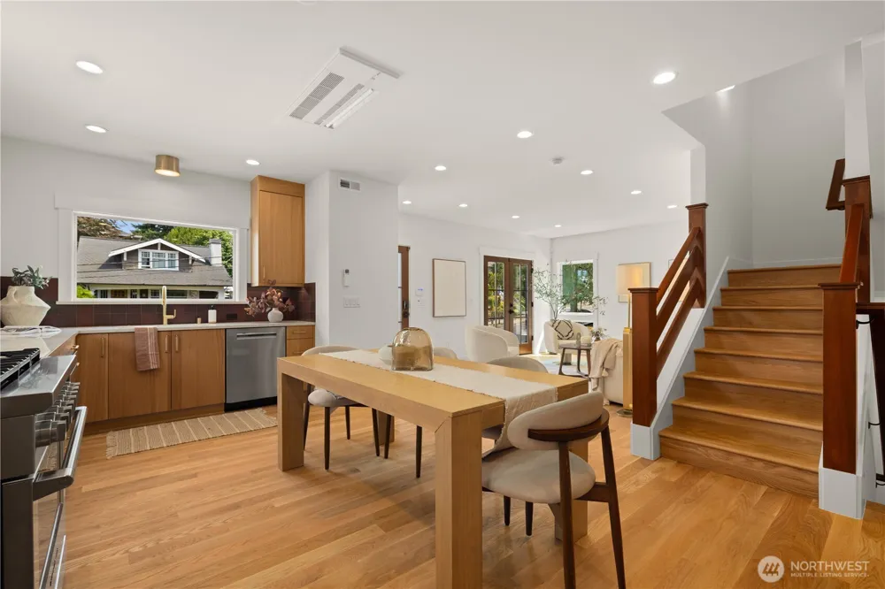 2903 3rd Avenue Seattle, WA 98109