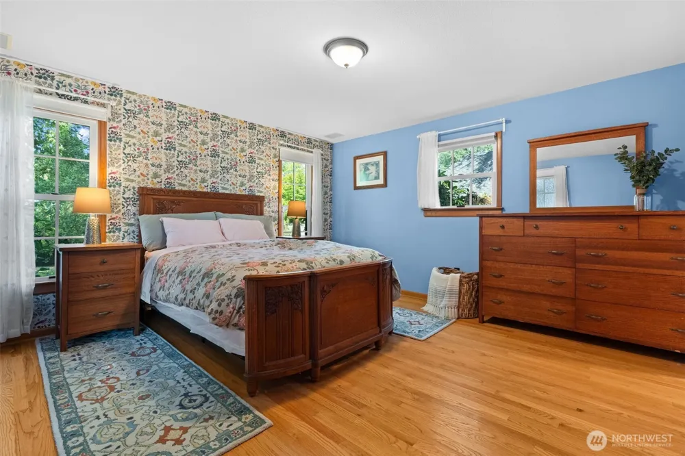 1867 Gossard St Enumclaw, WA 98022