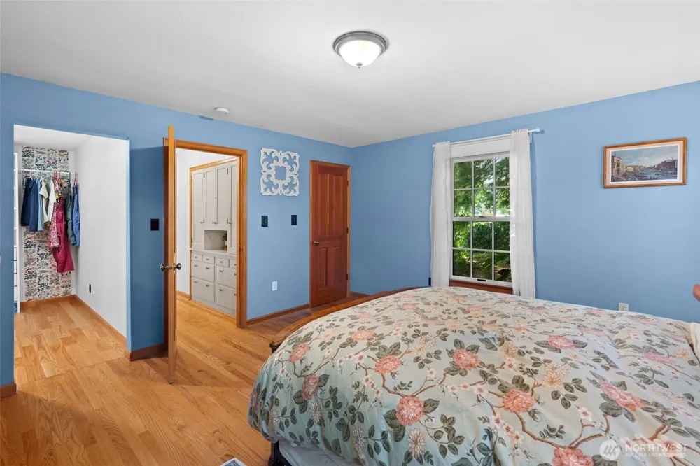 1867 Gossard St Enumclaw, WA 98022