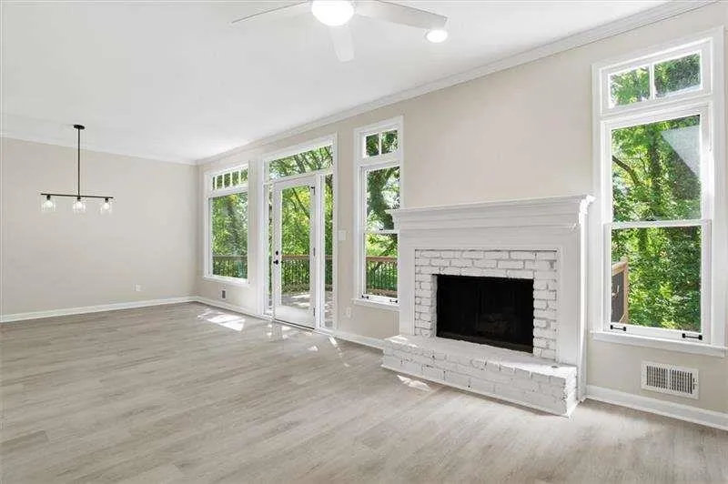 226 Riverview Trail #53 Roswell, GA 30075