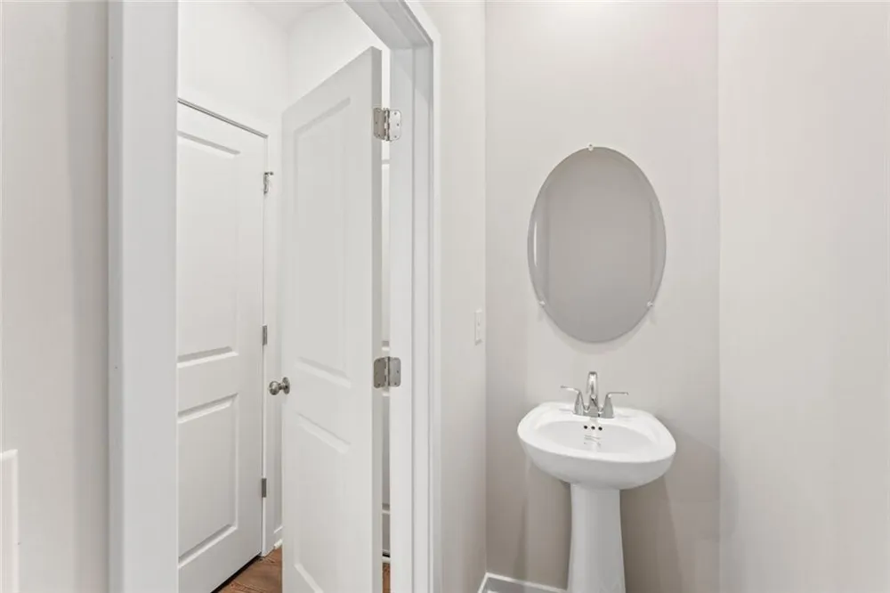 7457 Clover Lane #135 Flowery Branch, GA 30542