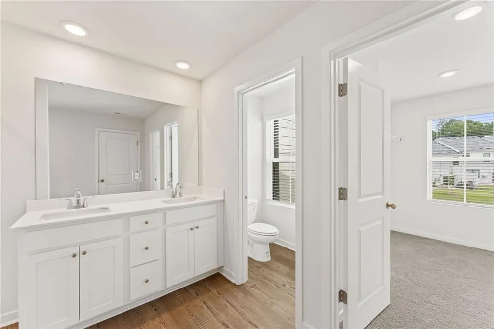 7457 Clover Lane #135 Flowery Branch, GA 30542