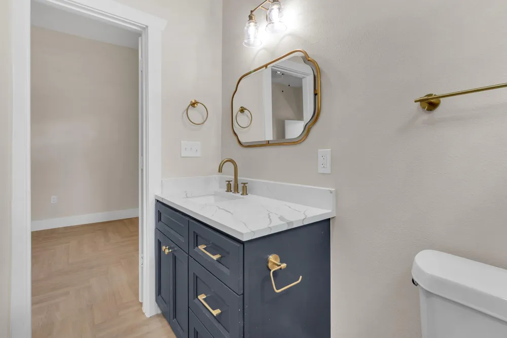 1708 Gentry Street #AB Houston, TX 77009