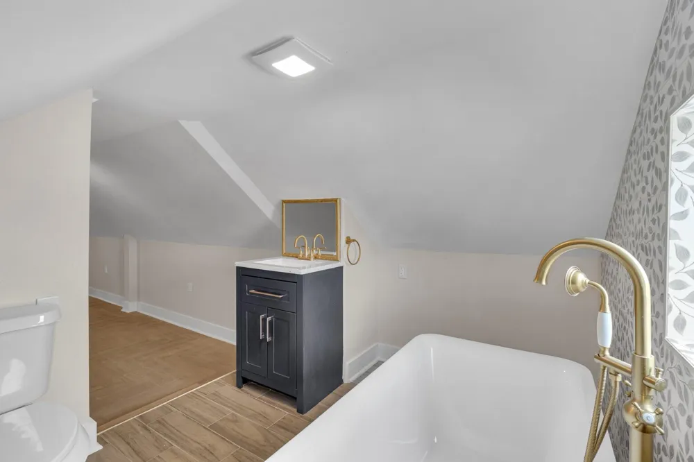 1708 Gentry Street #AB Houston, TX 77009
