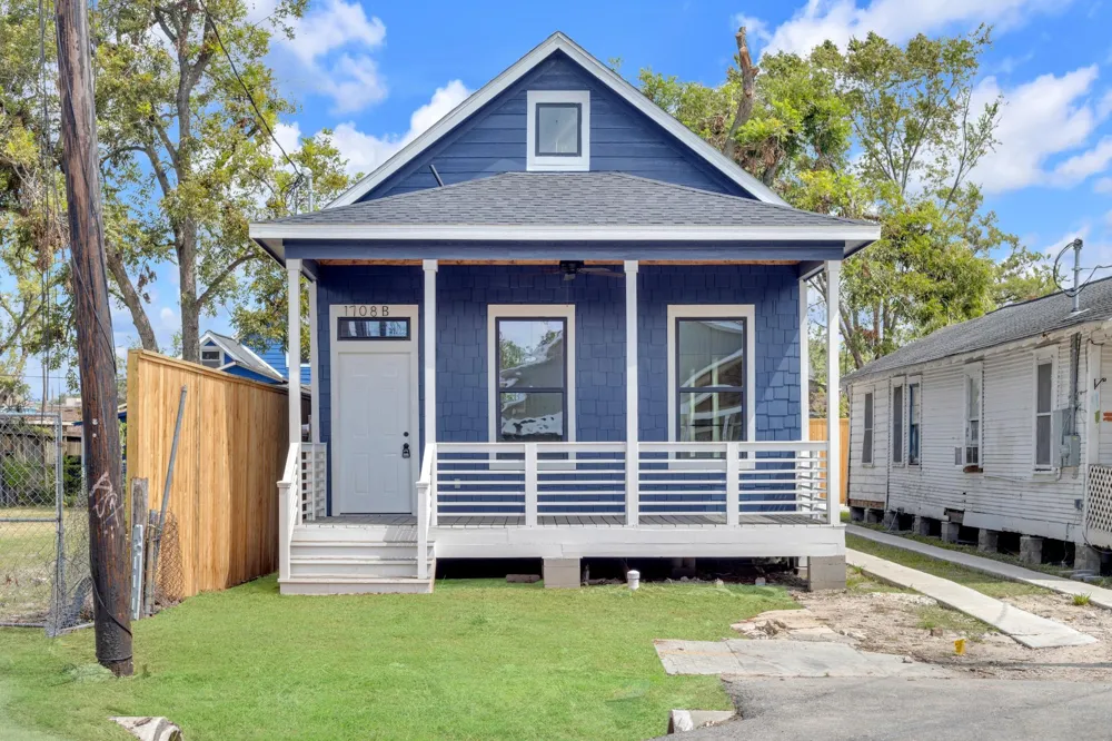 1708 Gentry Street #AB Houston, TX 77009