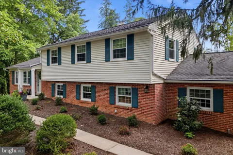 204 EDITH LANE
