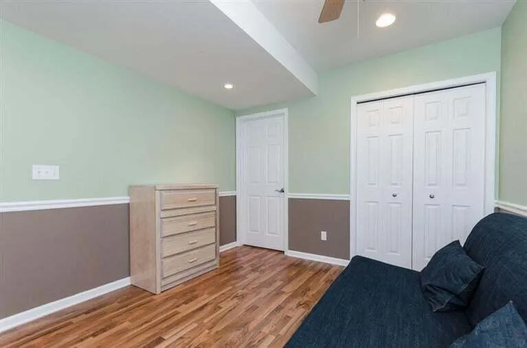 4823 Ridgeside Circle Ann Arbor, MI 48105