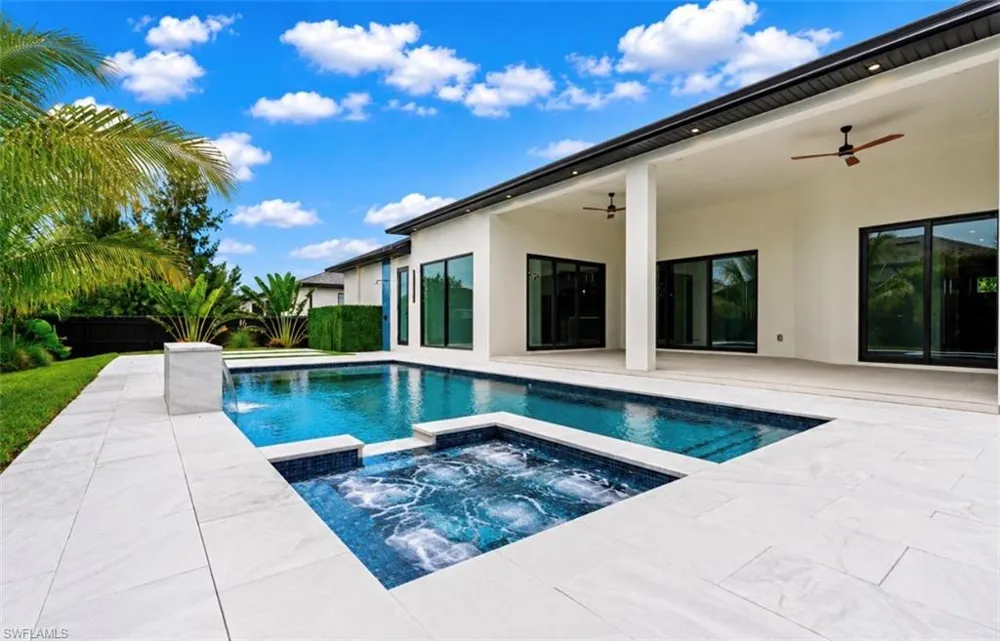 3702 ceitus Parkway Cape Coral, FL 33991