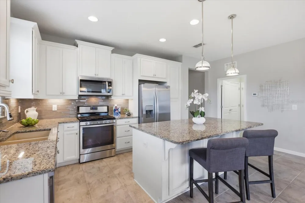 11243 SPRING GATE TRAIL Bradenton, FL 34211