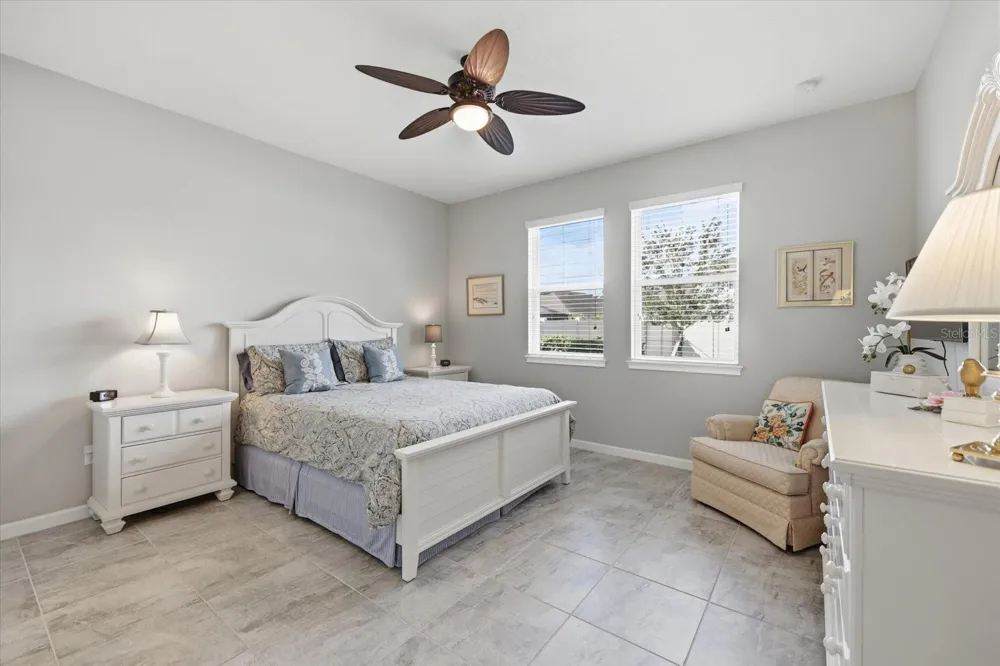 11243 SPRING GATE TRAIL Bradenton, FL 34211