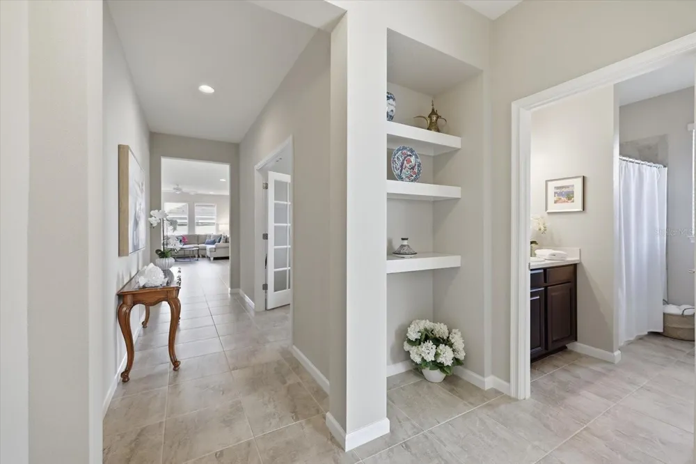 11243 SPRING GATE TRAIL Bradenton, FL 34211