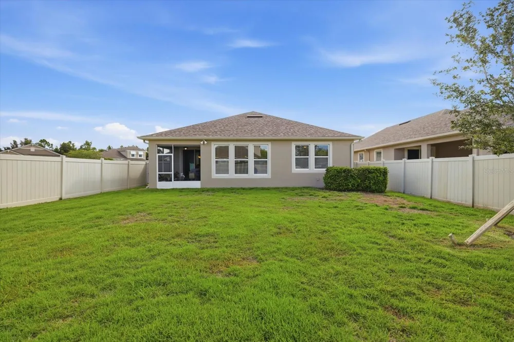 11243 SPRING GATE TRAIL Bradenton, FL 34211