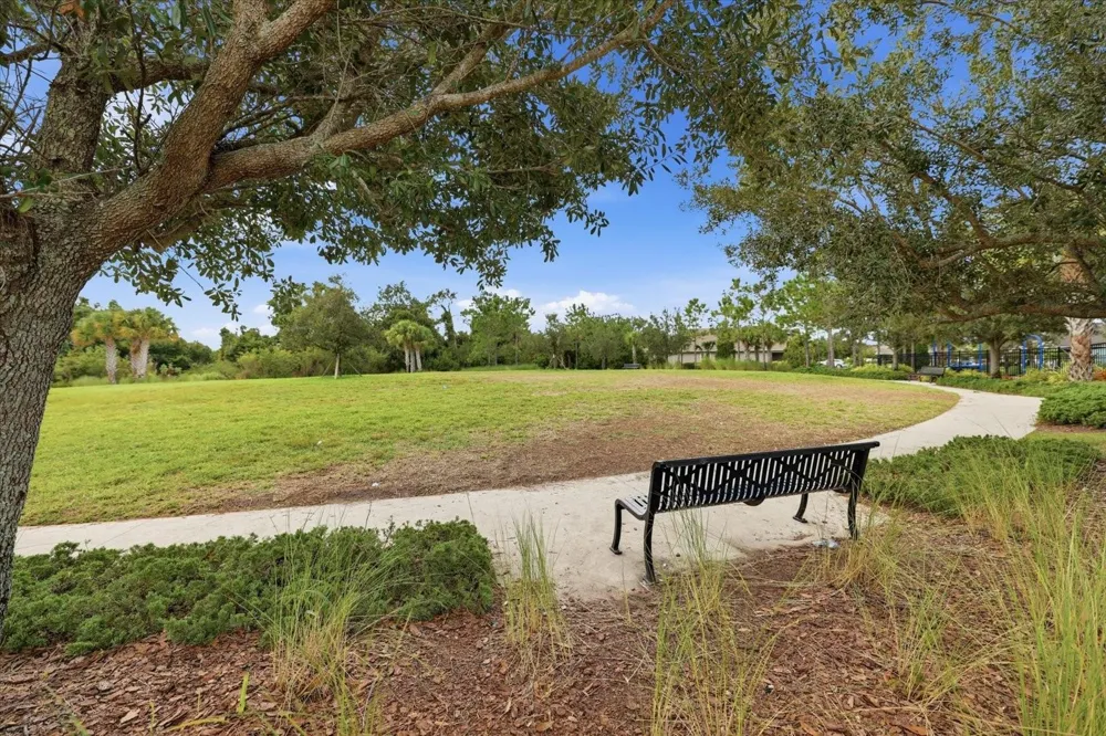 11243 SPRING GATE TRAIL Bradenton, FL 34211