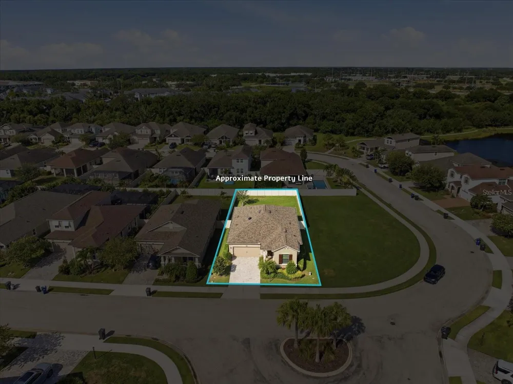11243 SPRING GATE TRAIL Bradenton, FL 34211