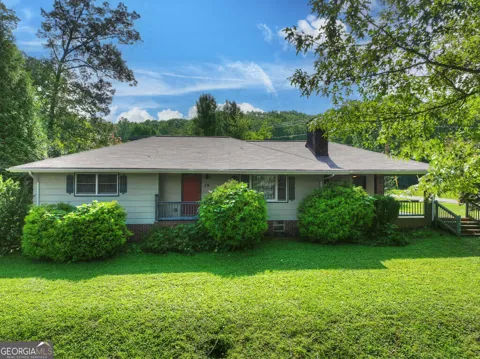 35 E Thomas RD