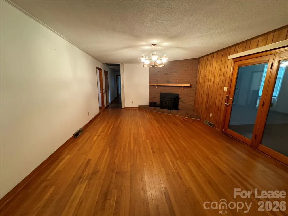 1209 Dameron Road Bessemer City, NC 28016
