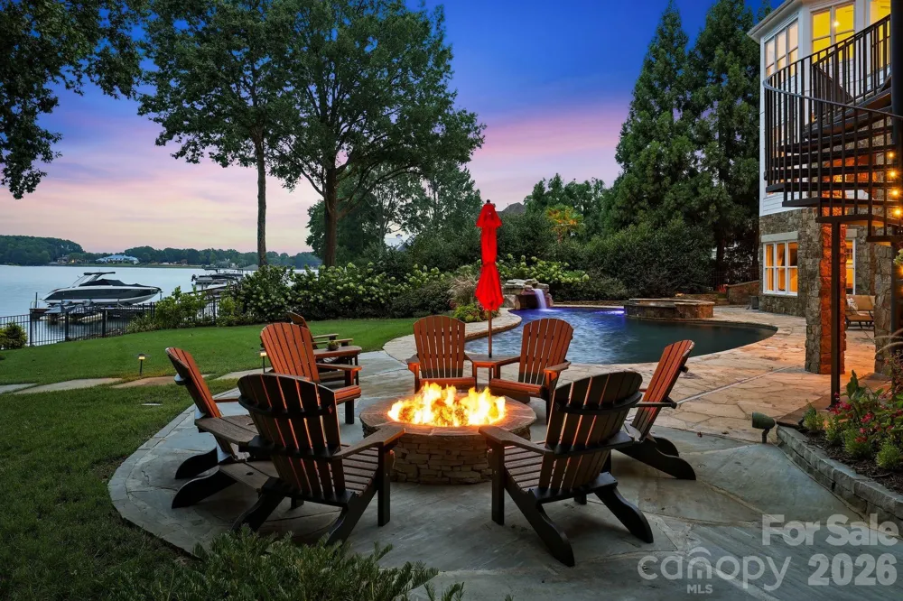 18802 Balmore Pines Lane Cornelius, NC 28031