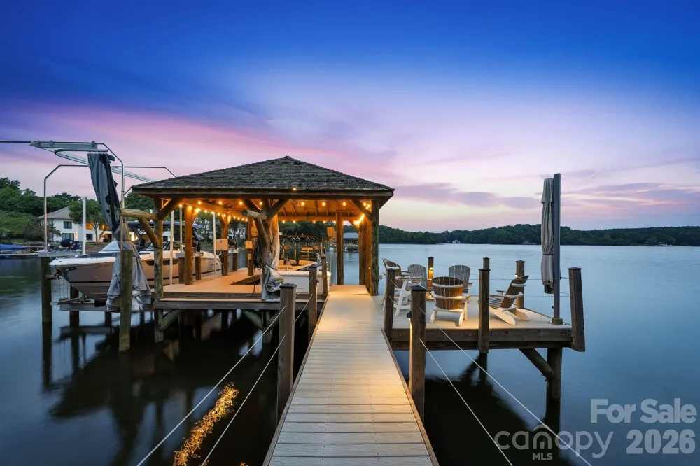 18802 Balmore Pines Lane Cornelius, NC 28031