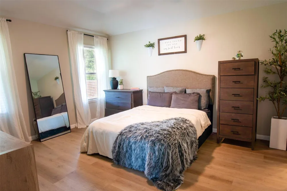 38340 Park View Drive Hempstead, TX 77445